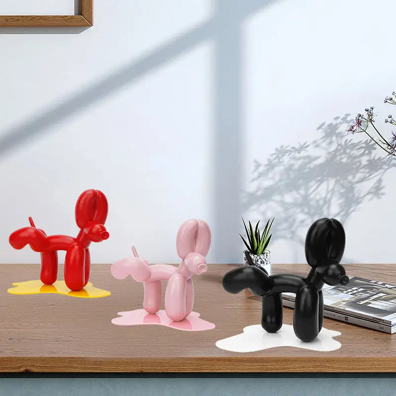 Abstract Peeing Balloon Dog - toys