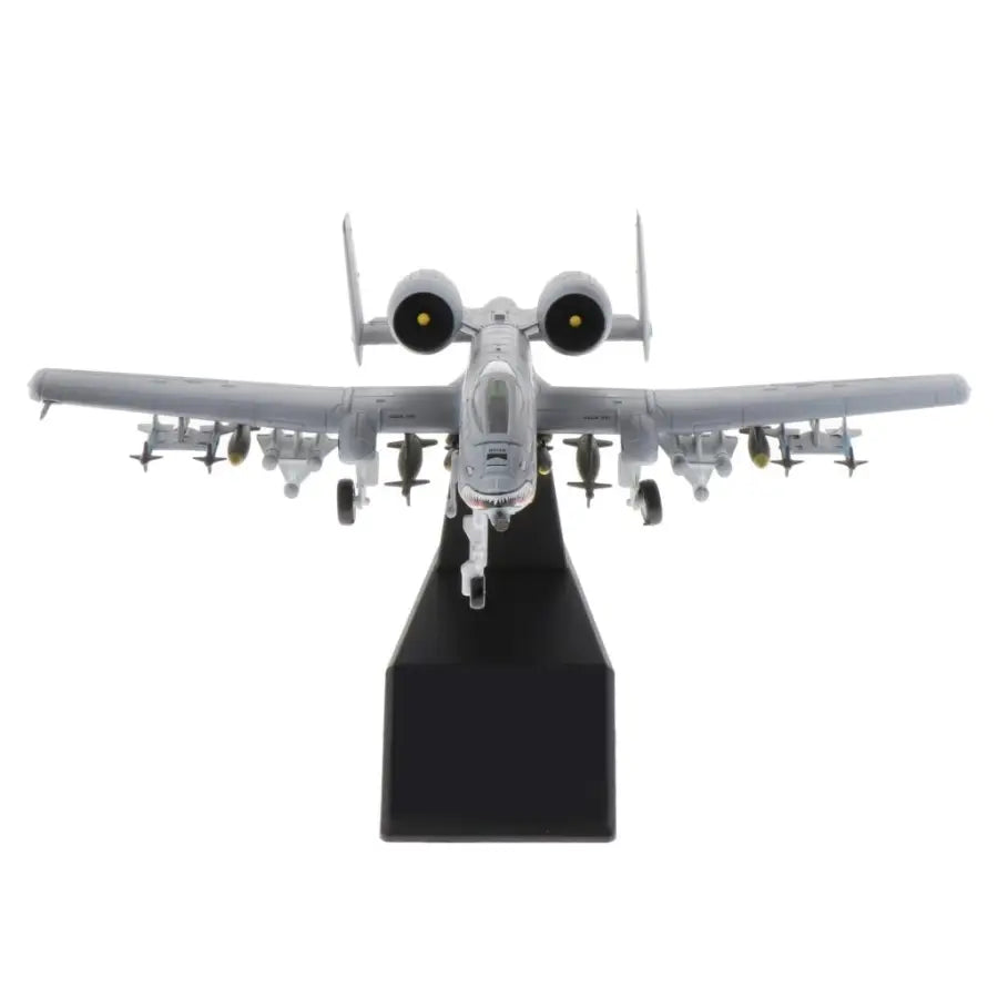 Collectible aircraft A-10 1/100 - toys