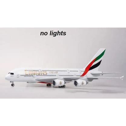 Emirates Airline A380 1/160 Collectible aircraft - without