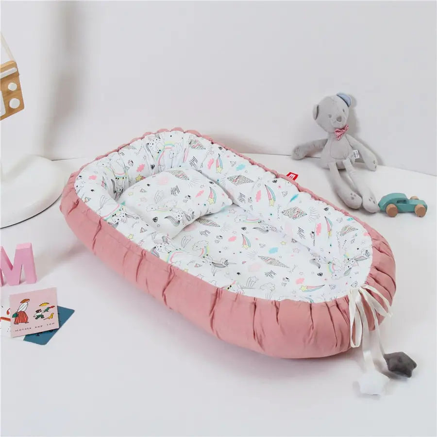 Folding baby nest portable - Unicorn White BW / 50X80 - toys