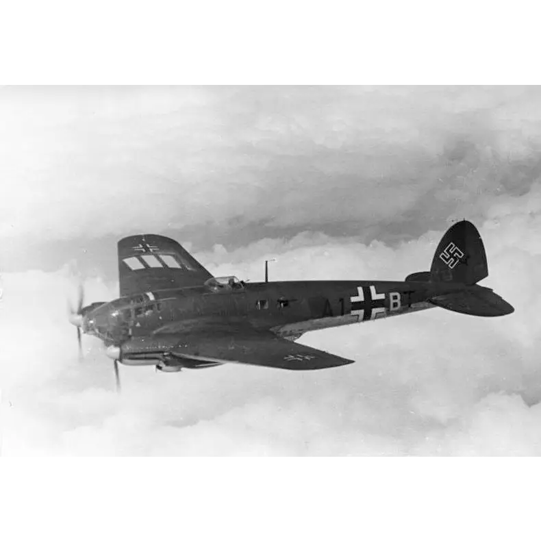 Heinkel He 111 bomber - toys