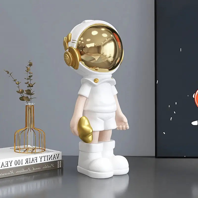 Hype Astronaut Sculpture - WHITE 35CM - toys