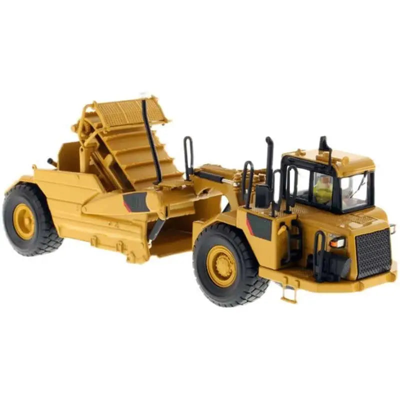 Wheeled tractor-scraper 1:50 - Toys & Games